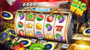 Filipino player joining an 828ph bingo room on a smartphone