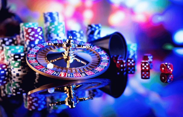 828ph Bingo rooms displayed on a mobile phone screen in the Philippines
